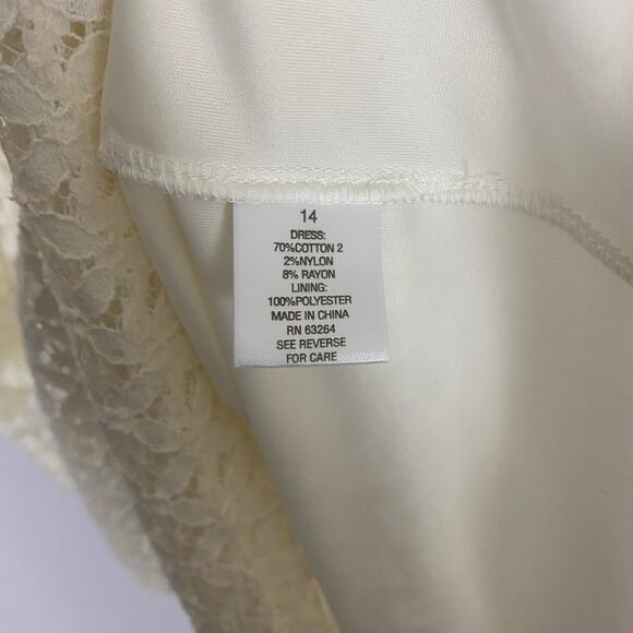 Dressbarn White Sleeveless Sheath Dress Size 14 Beaded Neckline Cocktail Wear - Picture 4 of 8